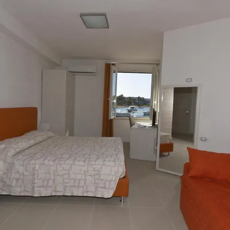 Guest house Silvia 2*